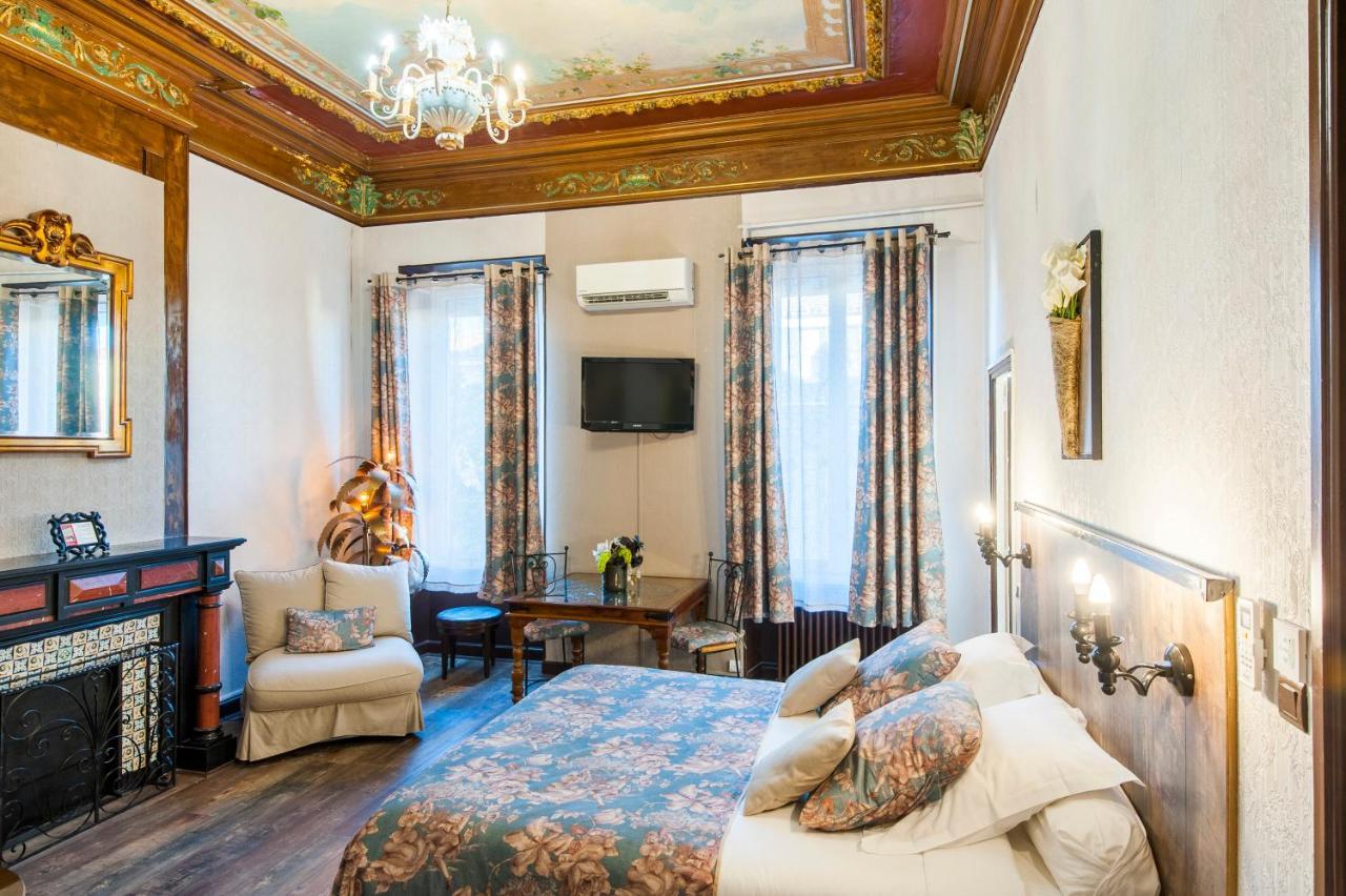 De Charme Le Provence Hotel